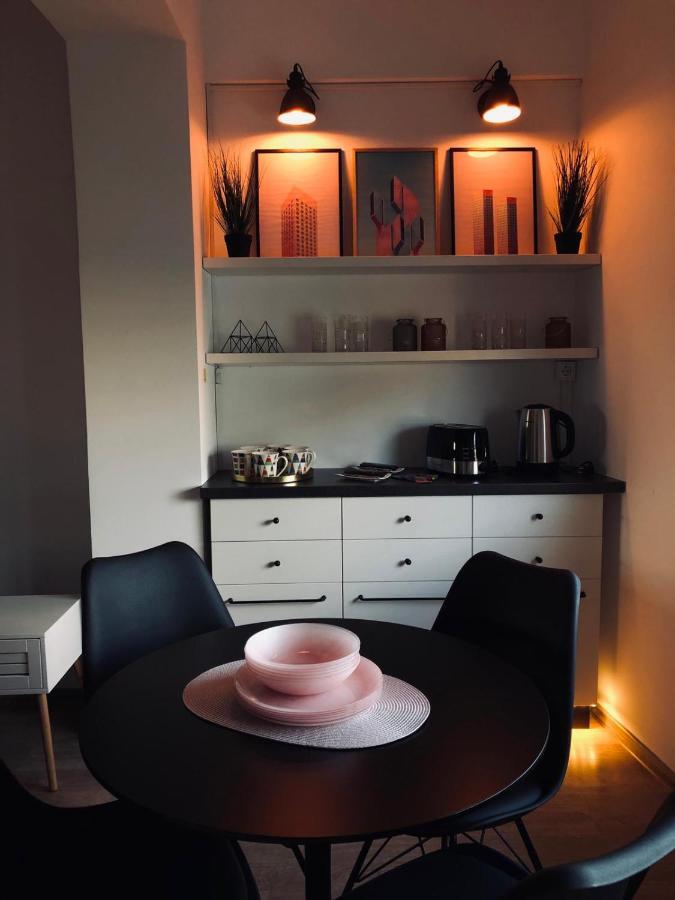 Kolonaki Domus Apartment 3 Iasi Buitenkant foto