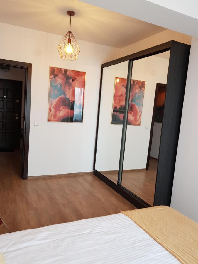 Kolonaki Domus Apartment 3 Iasi Buitenkant foto